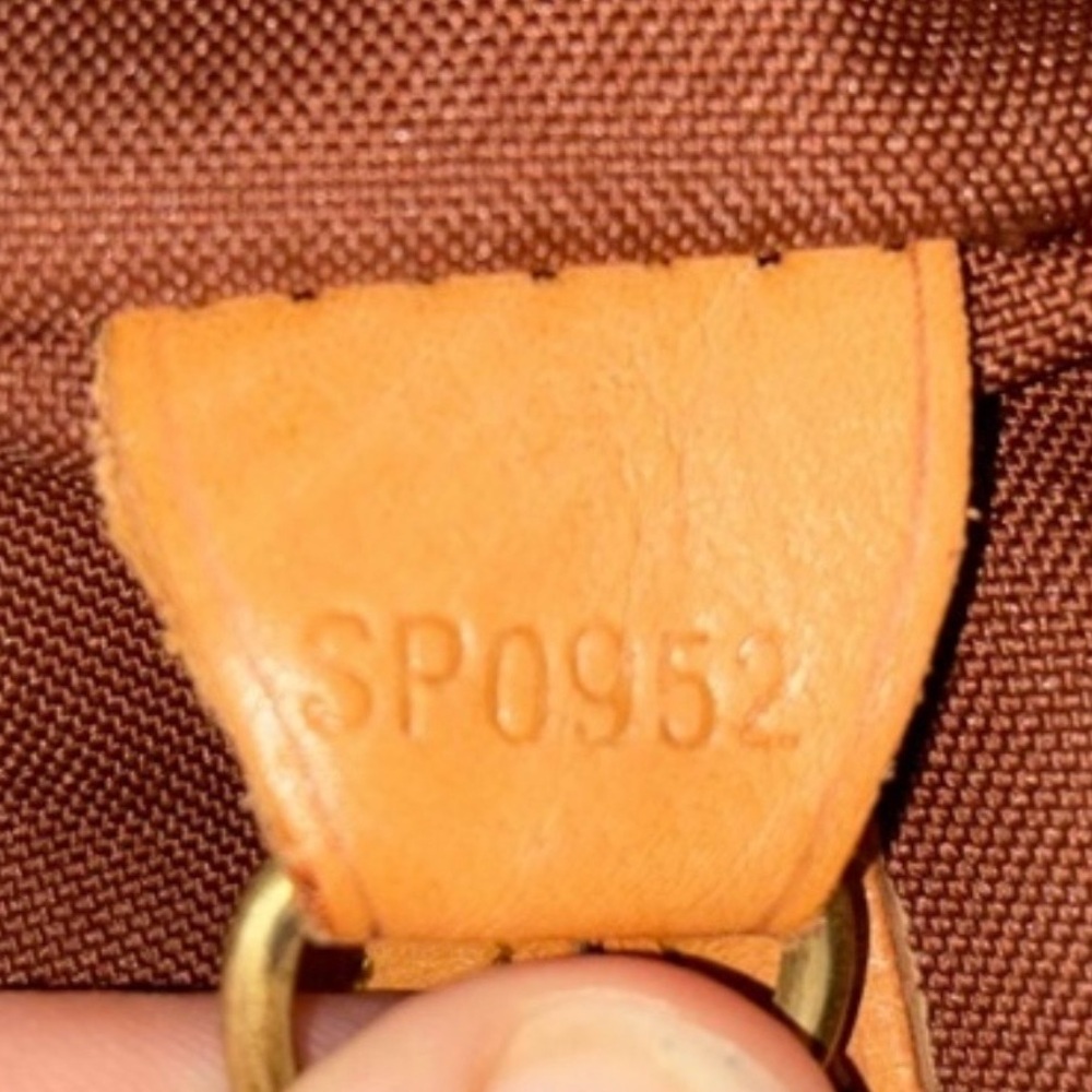 Louis Vuitton Montsouris GM Backpack - Picture 16 of 16